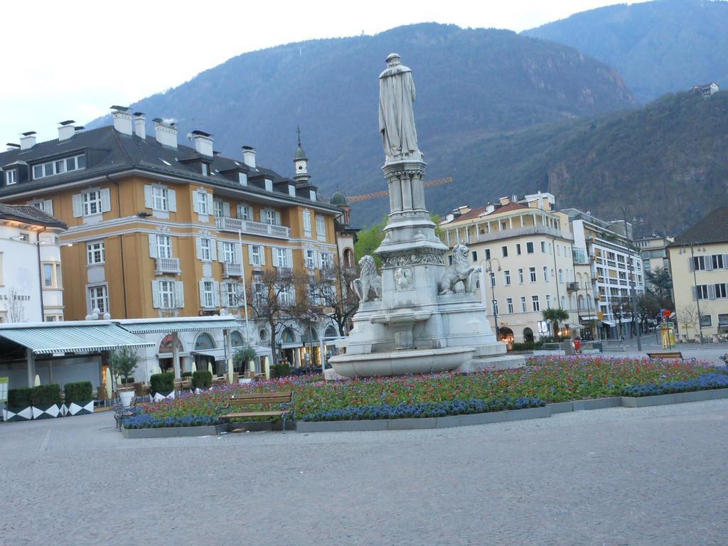 Rosengarten Rooms Bolzano Phòng bức ảnh